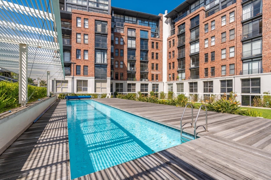 2 Bedroom Property for Sale in Gardens Western Cape